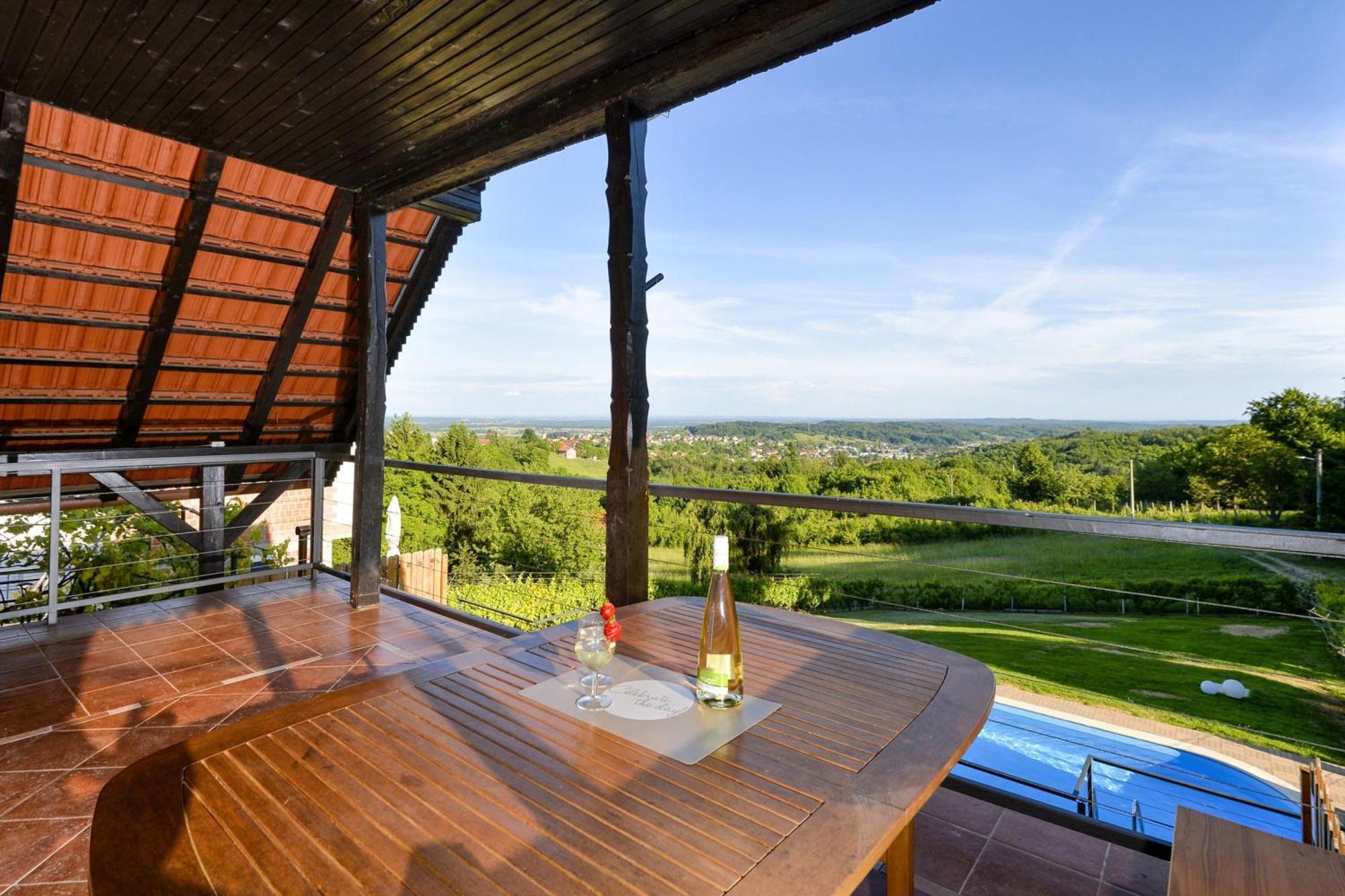 Jura'S Wellness House - Happy Rentals Biskupec Zelinski Bagian luar foto
