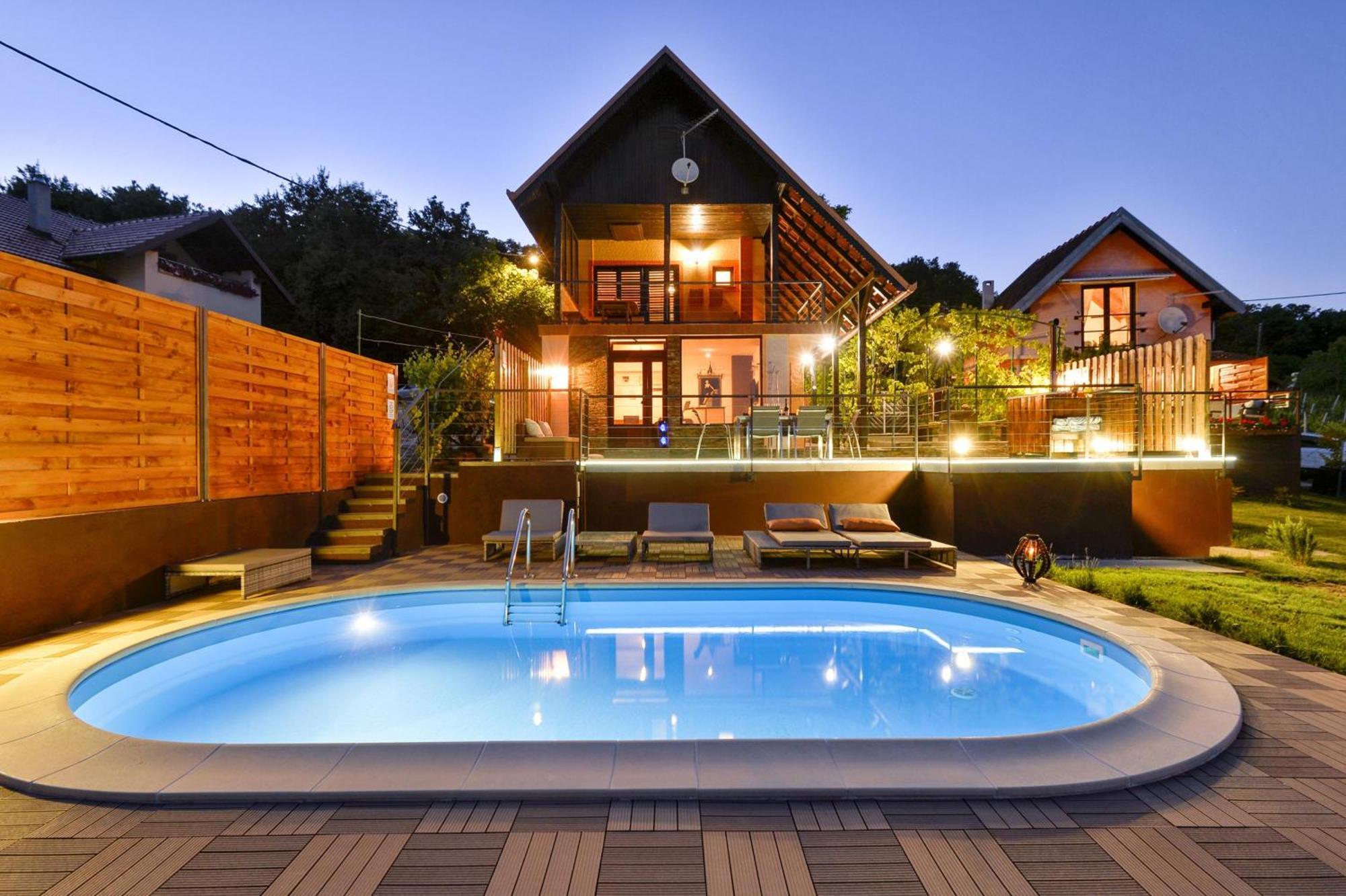 Jura'S Wellness House - Happy Rentals Biskupec Zelinski Bagian luar foto